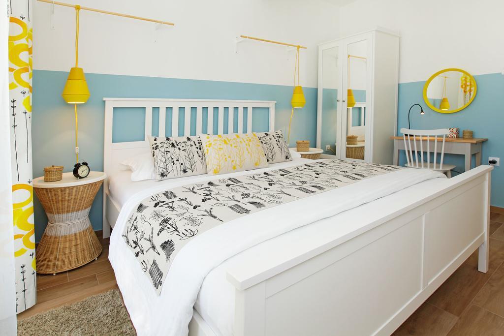 Apartments Diana - New Heated Pool Бол Екстер'єр фото